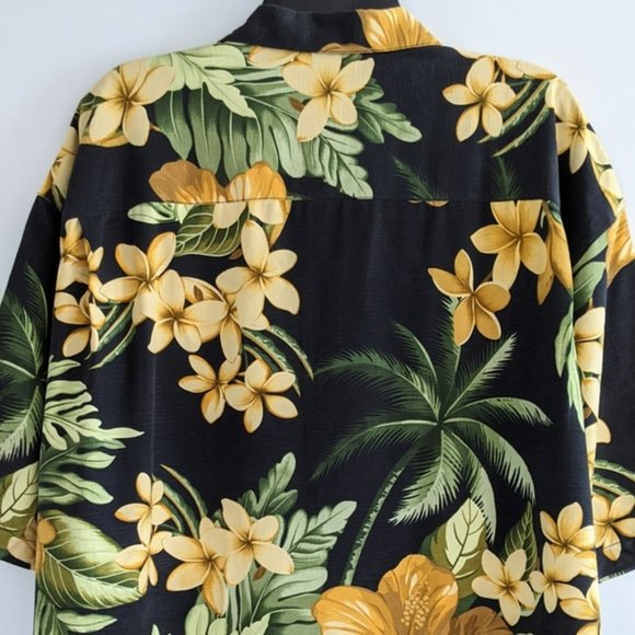 Tommy Bahama silk shirt - Picture 4 of 13